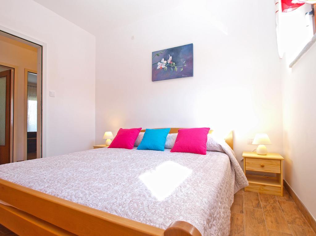 Apartment Snezana 1200 Fažana Extérieur photo